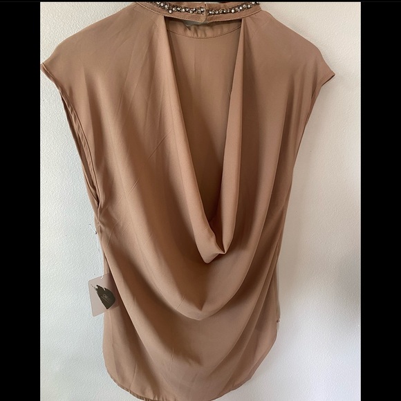 Blouse - Picture 2 of 5